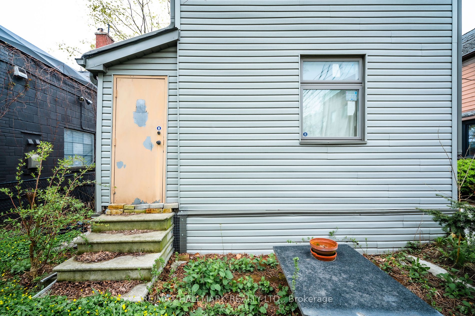 47 Laing Street