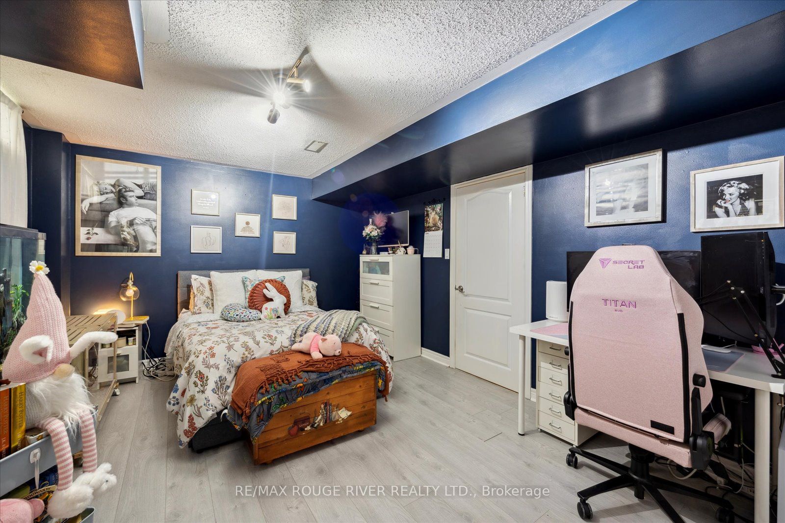 57 Lady May Dr
