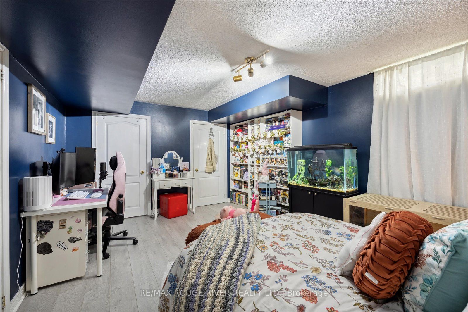57 Lady May Dr