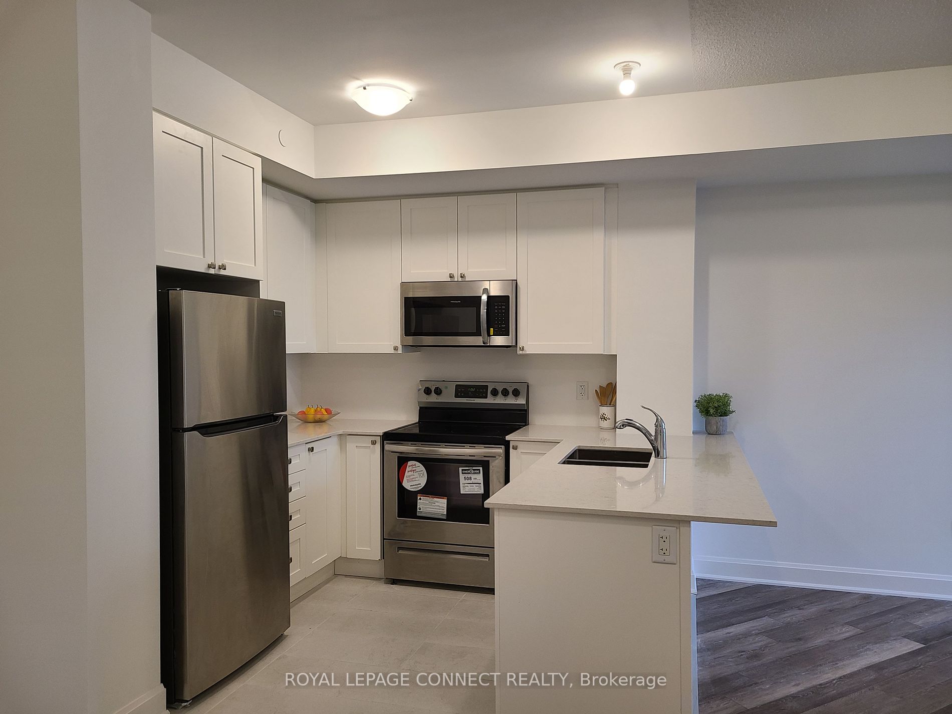 50 Lakebreeze Drive, #129