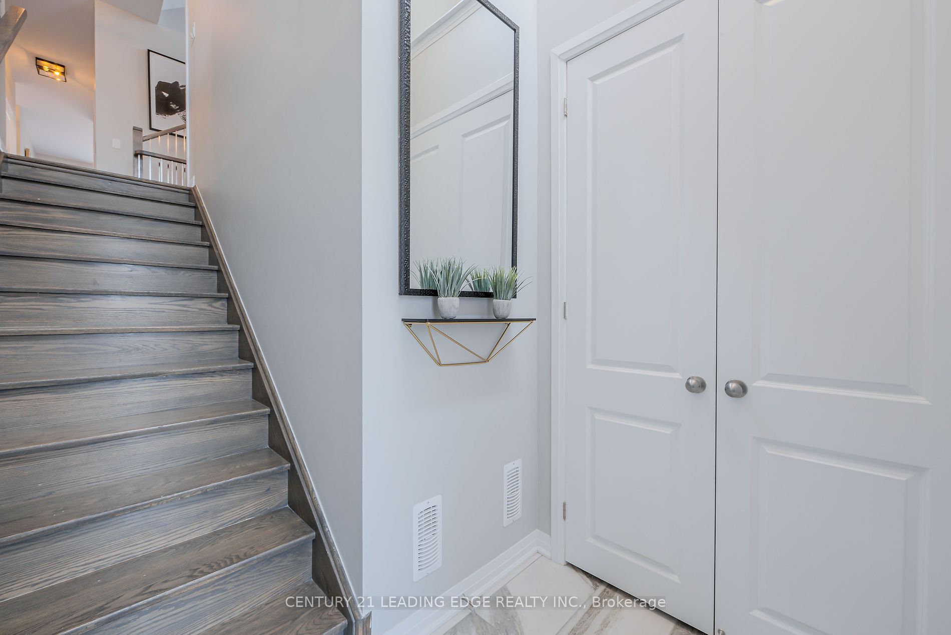 239 Port Darlington Road
