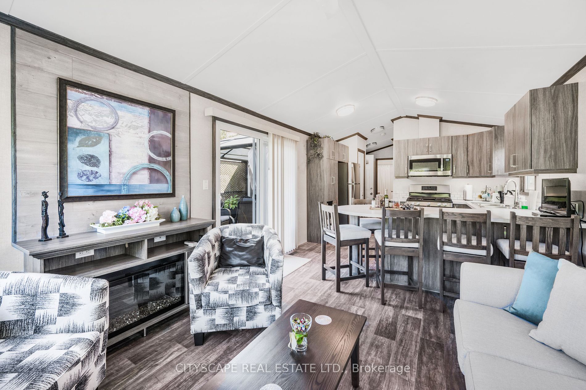 225 Platten Boulevard, #338