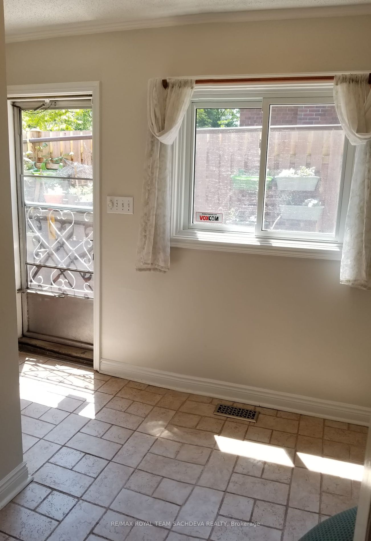 224 Beechgrove Dr
