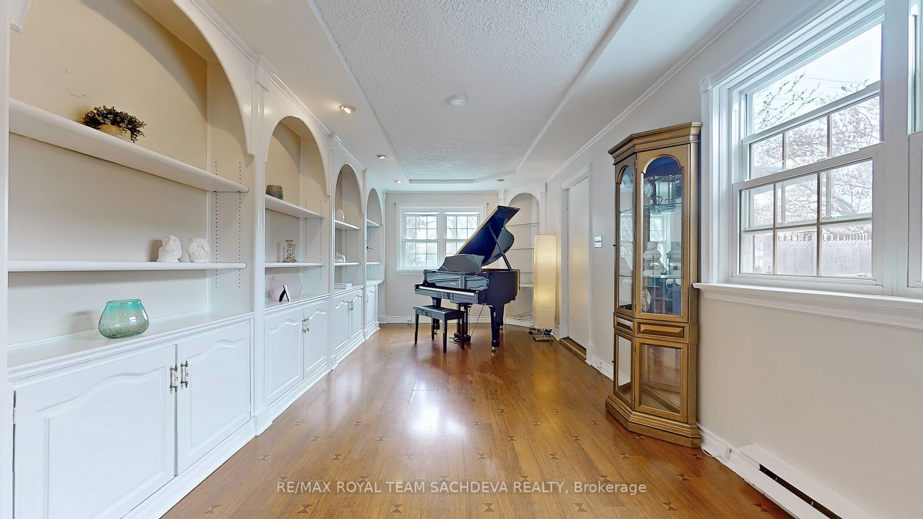 224 Beechgrove Dr