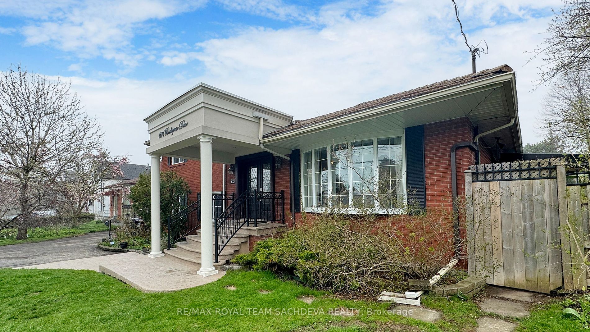 224 Beechgrove Dr