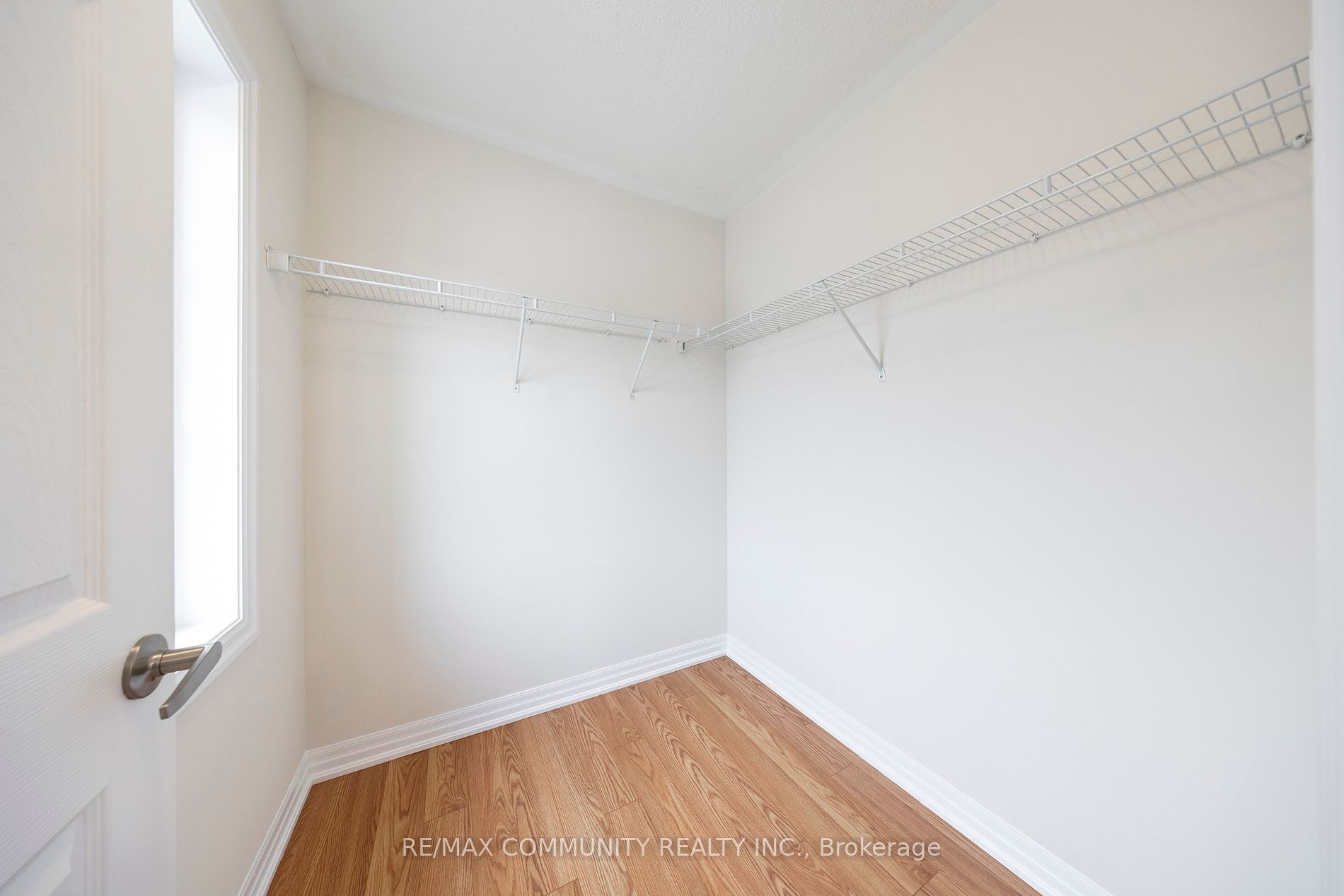 11 Northrop Avenue