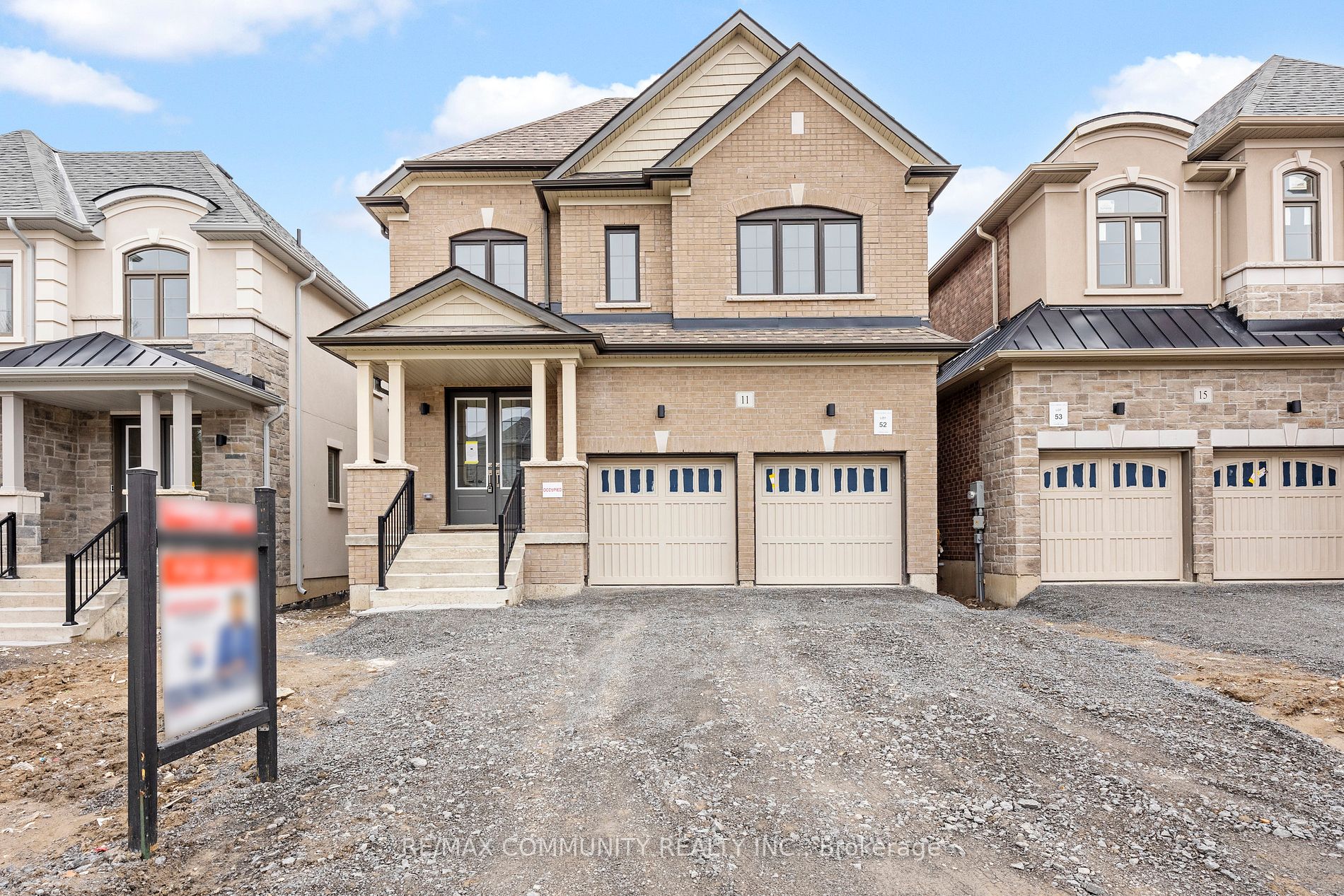 11 Northrop Avenue