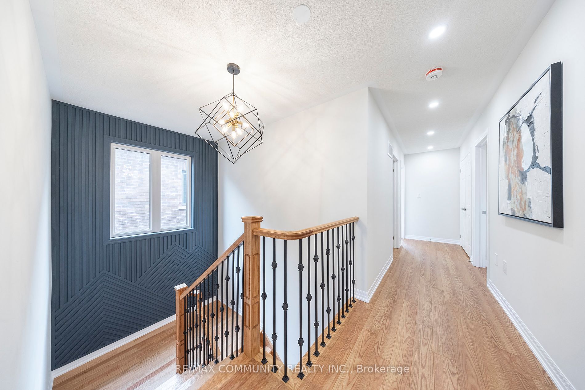 11 Northrop Avenue