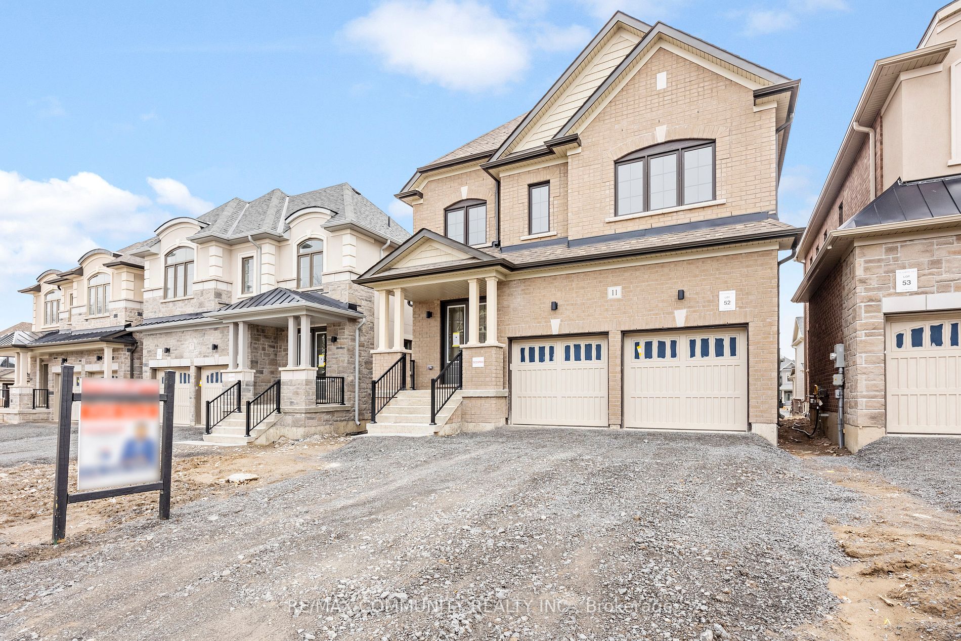 11 Northrop Avenue