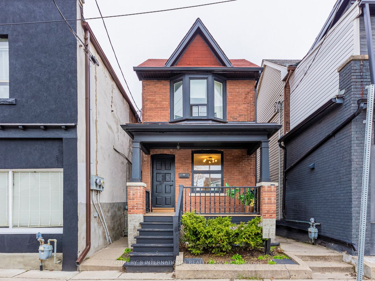 1055 Woodbine Avenue