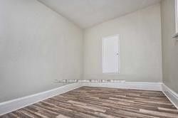 1932 Queen Street E, #Upper#1