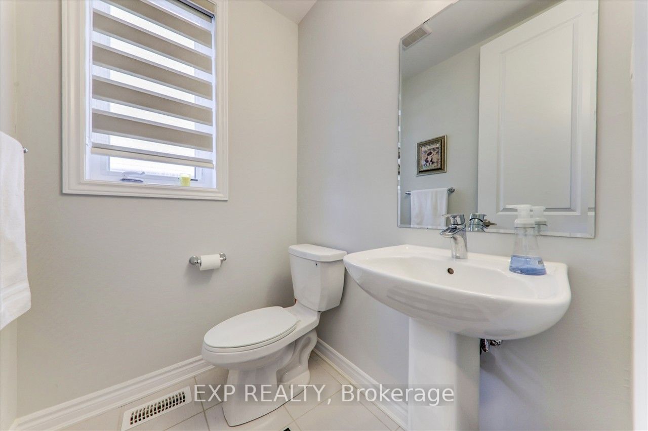 95 Bremner St