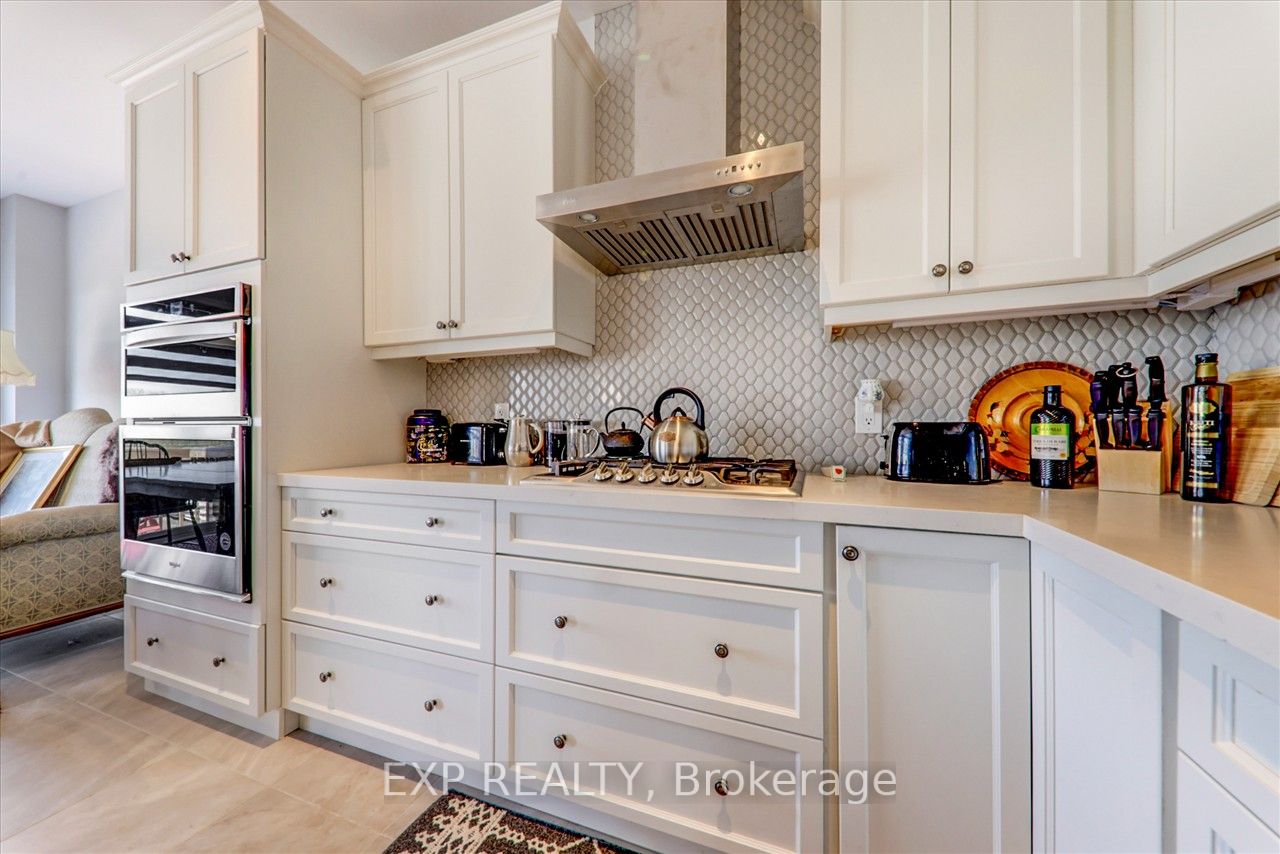 95 Bremner St