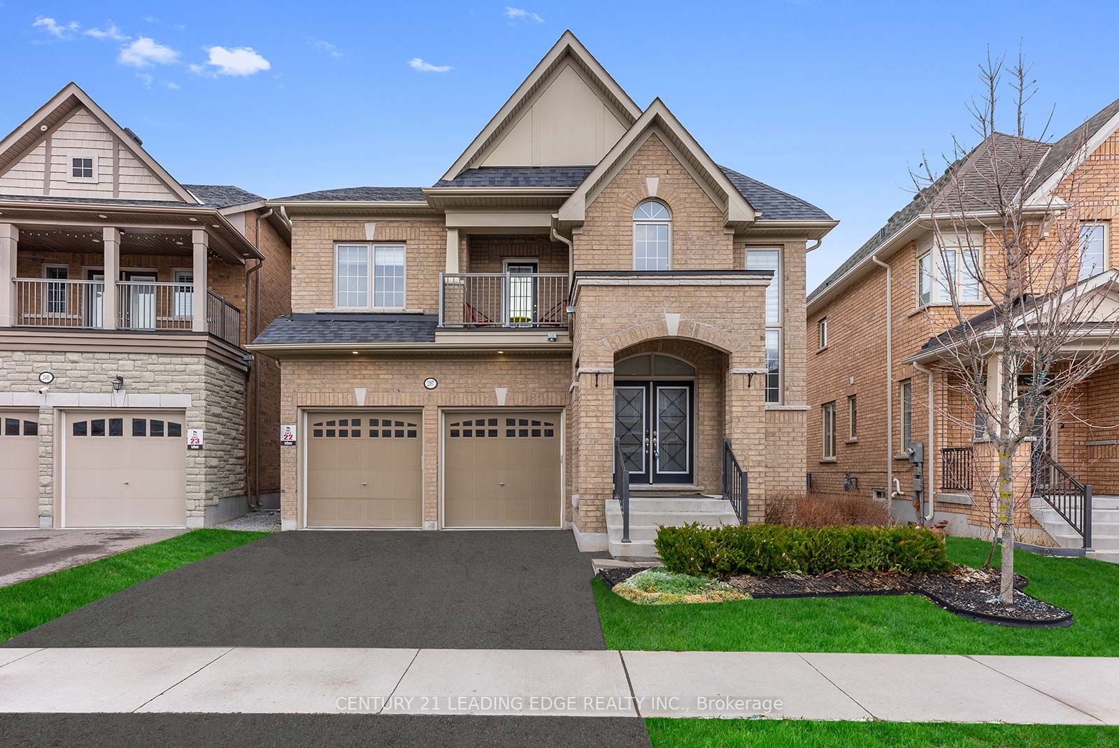 2397 Dress Circle Cres E, (MLS® E8305672) See this detached house
