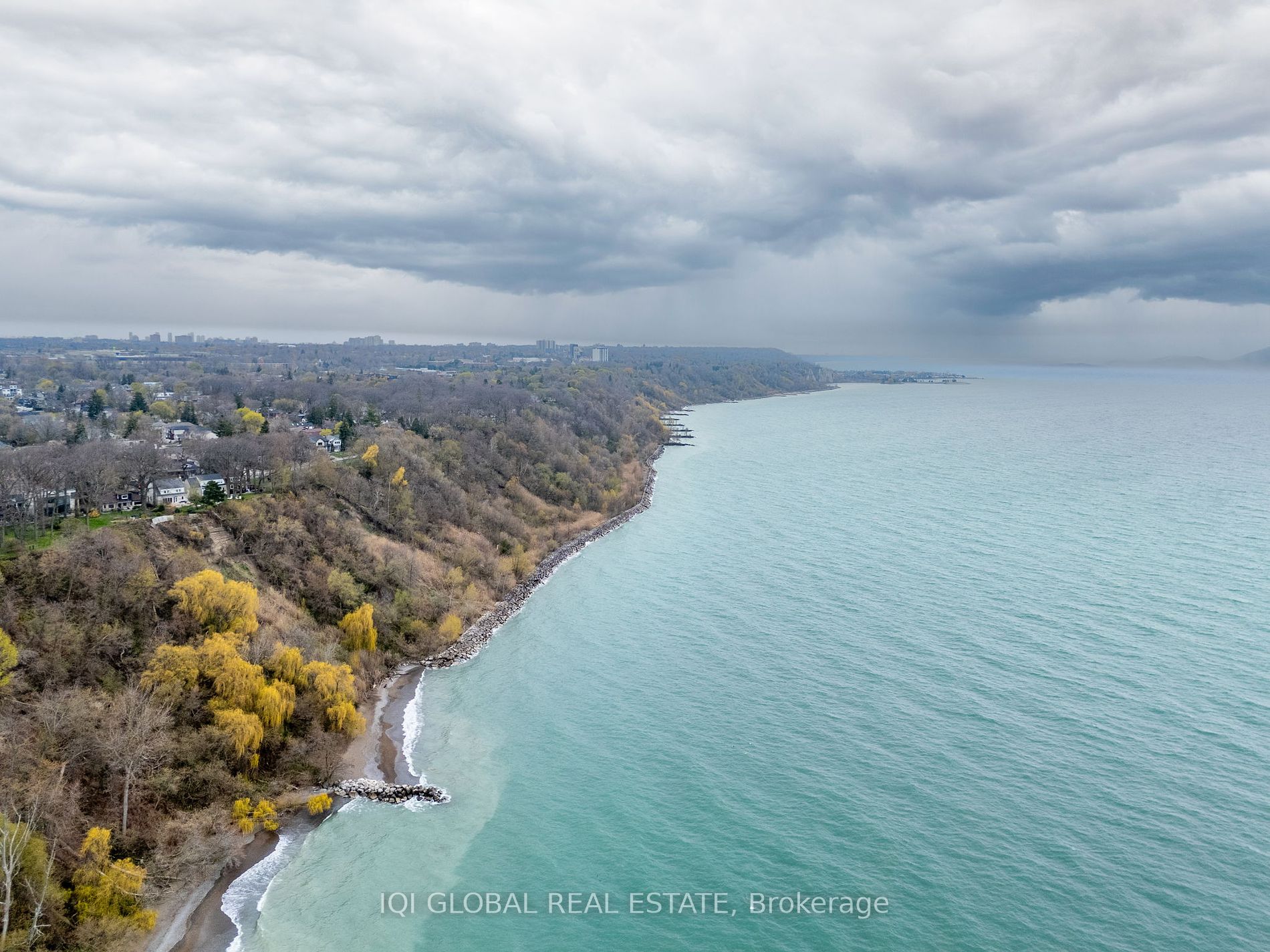 1400 Kingston Rd N, #207