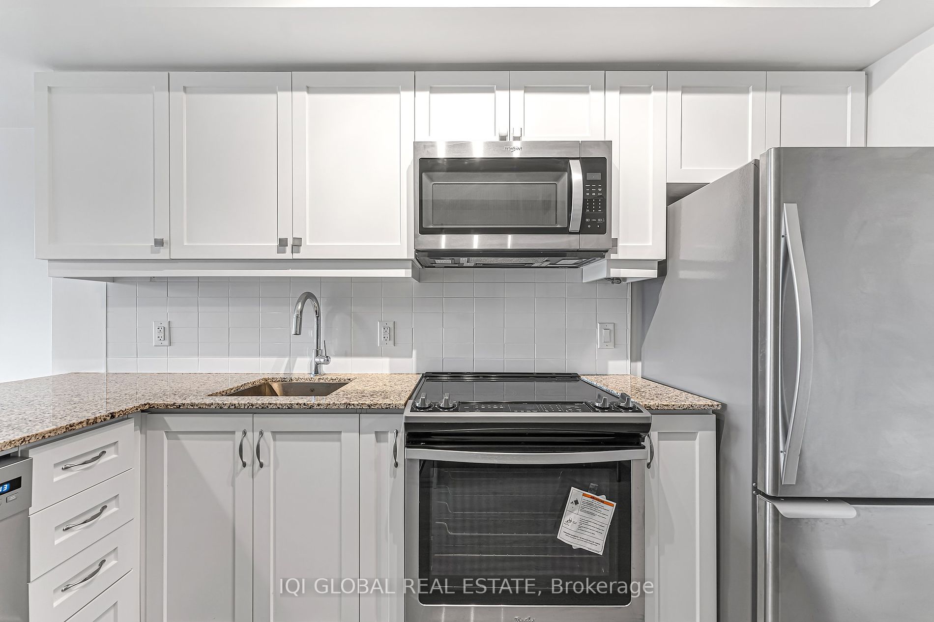 1400 Kingston Rd N, #207