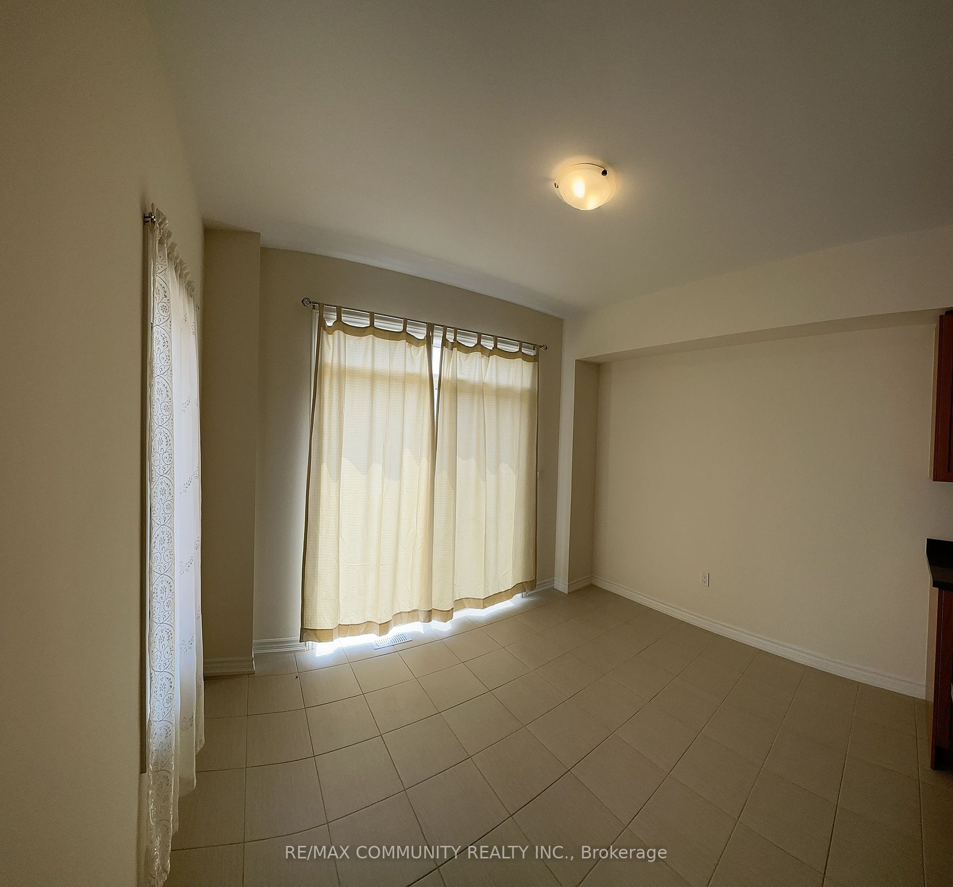 25 Jack Potts Way
