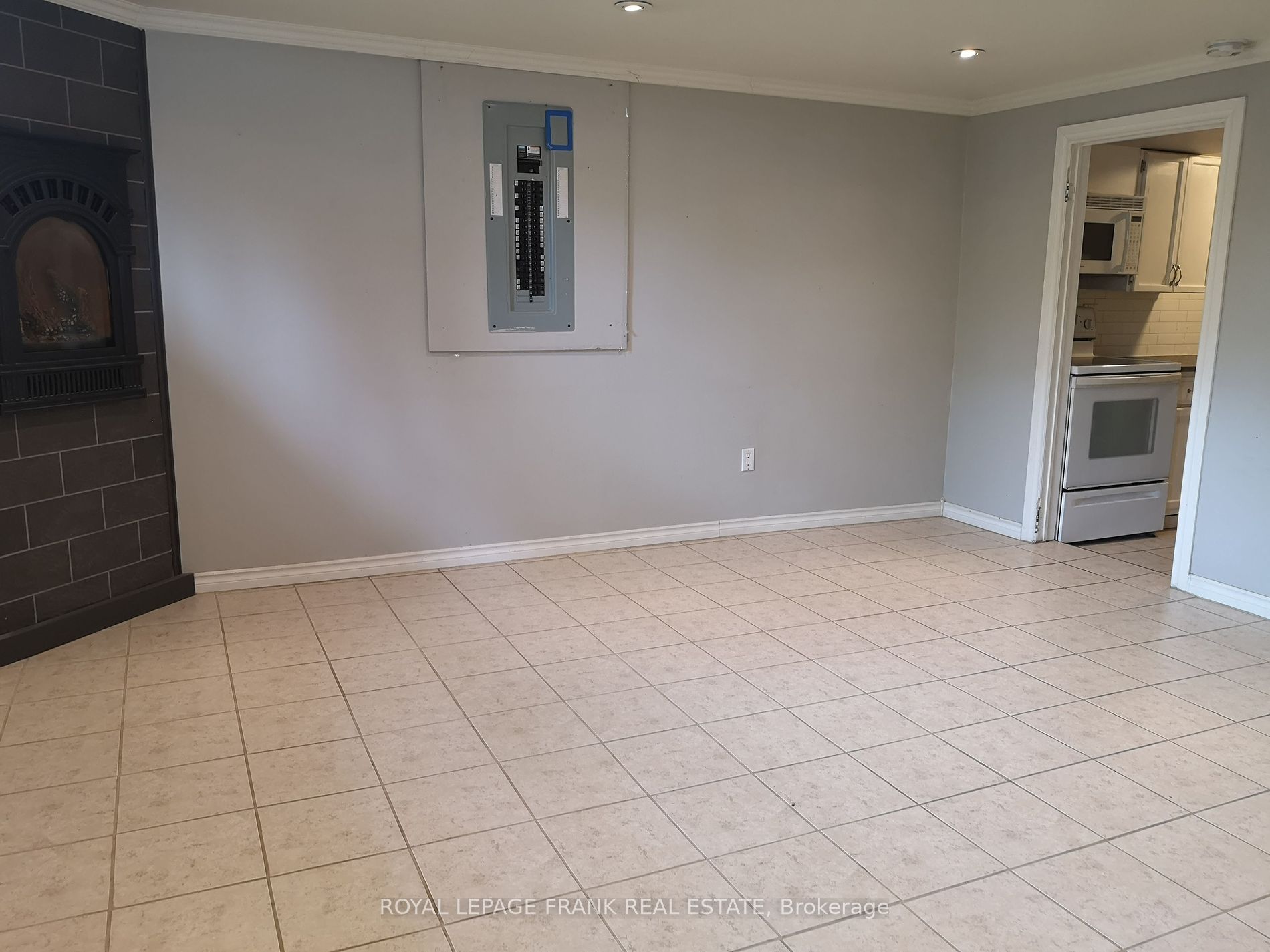 44 Deerpark Crescent