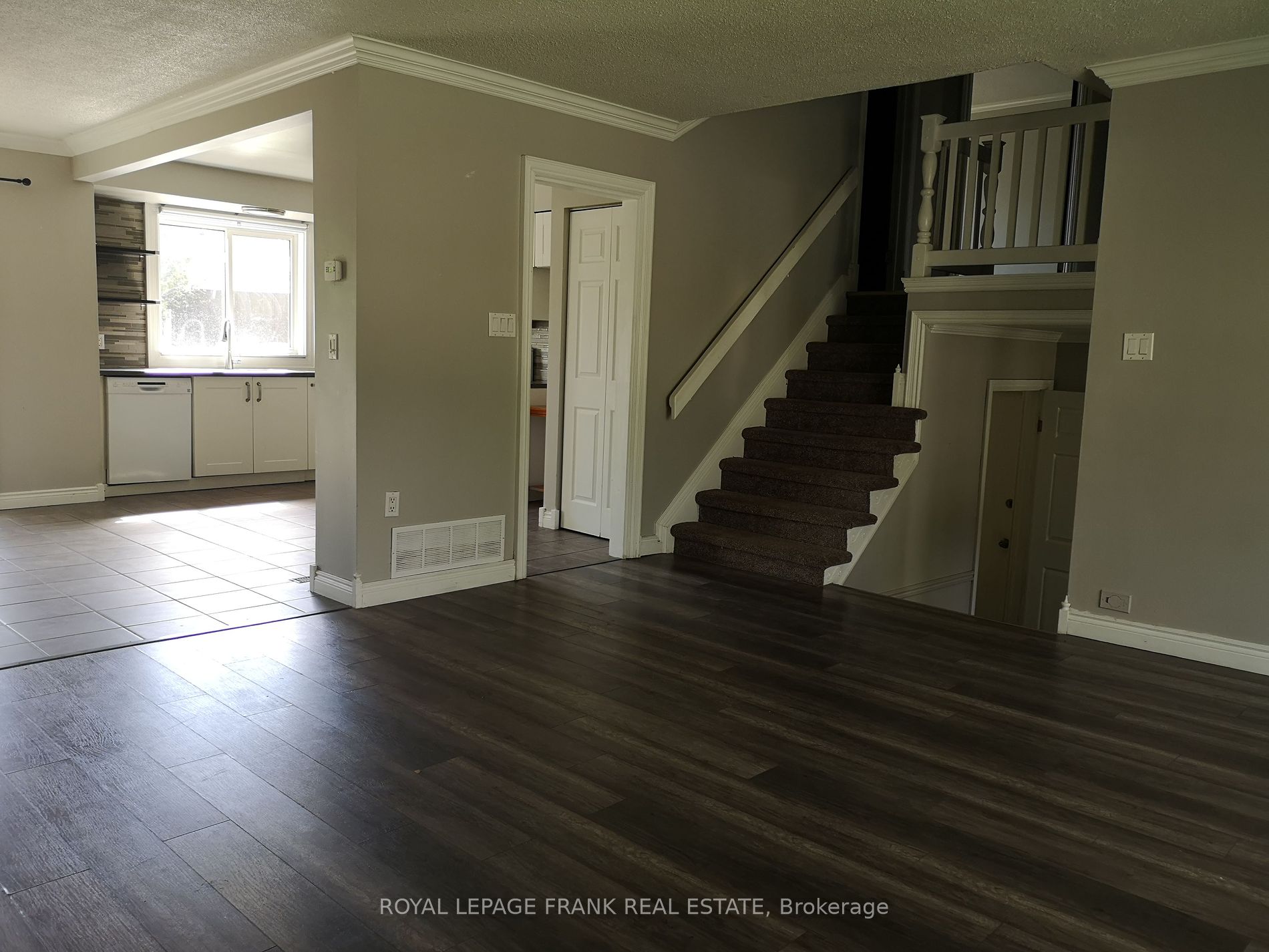 44 Deerpark Crescent