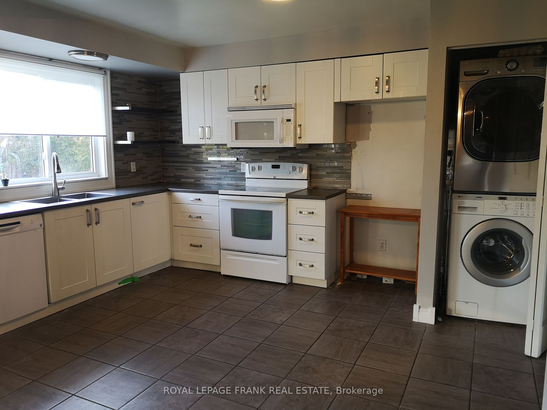 44 Deerpark Crescent