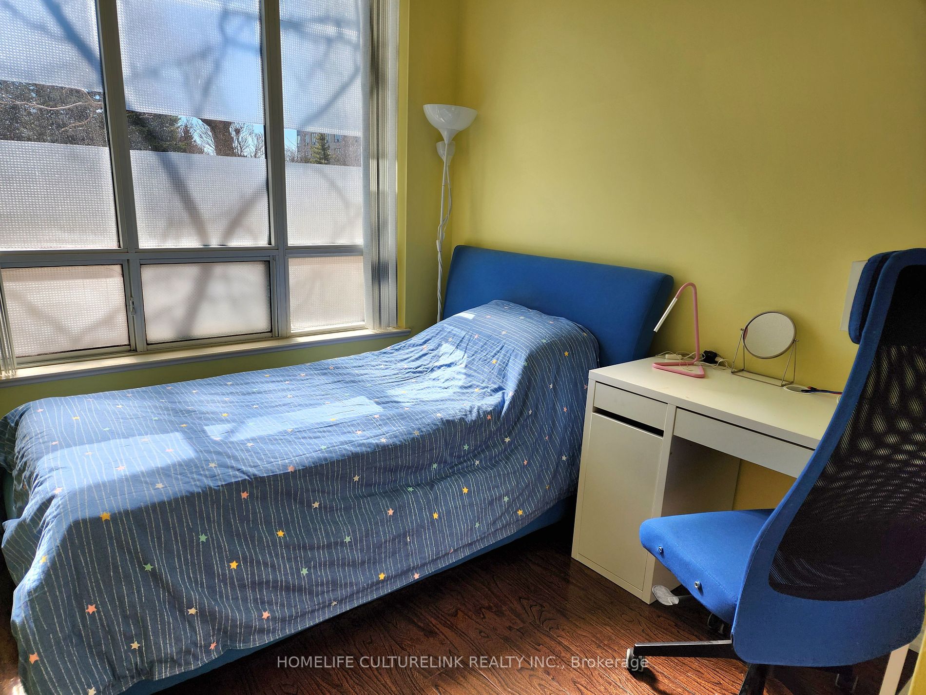 5039 Finch Avenue E, #109