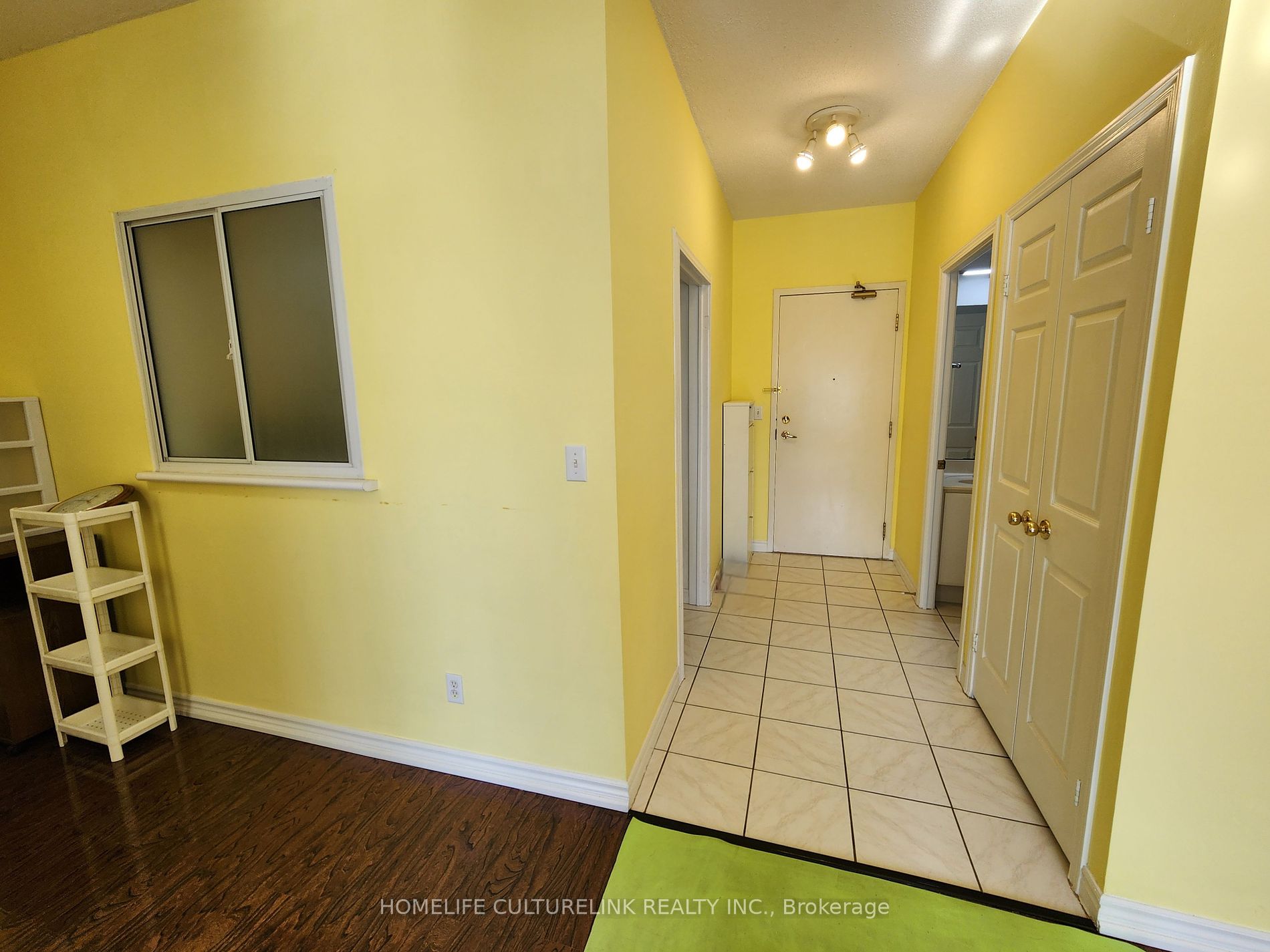 5039 Finch Avenue E, #109