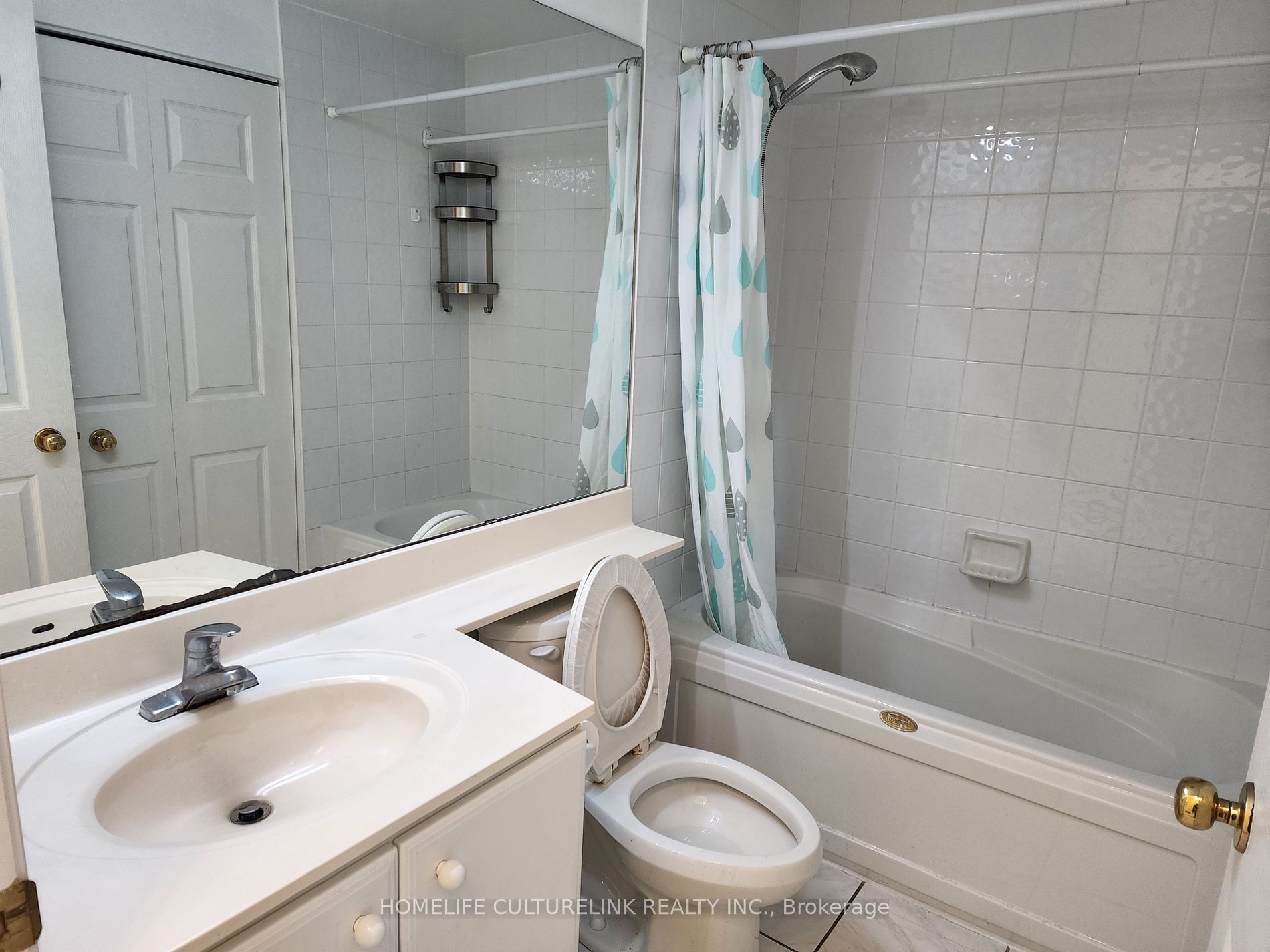 5039 Finch Avenue E, #109