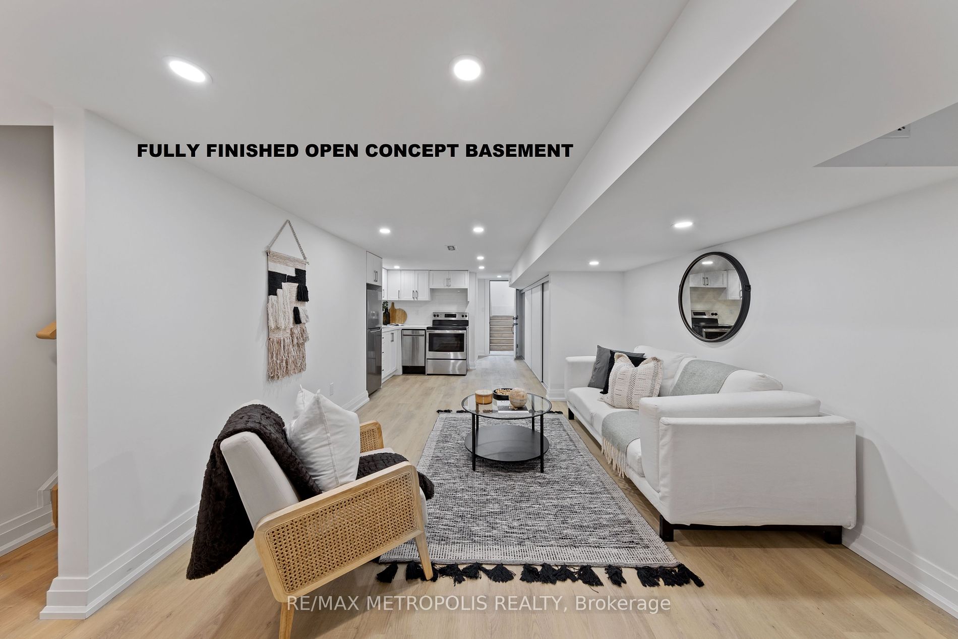 149 Carlaw Ave