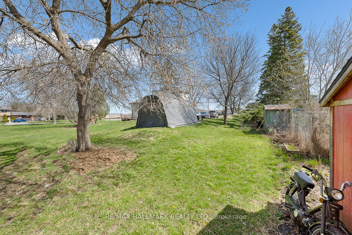 2030 Ritson Road N