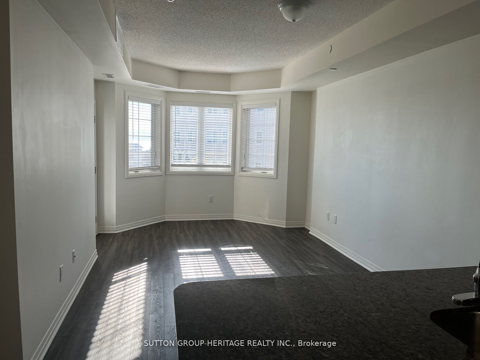 70 Shipway Avenue W, #301