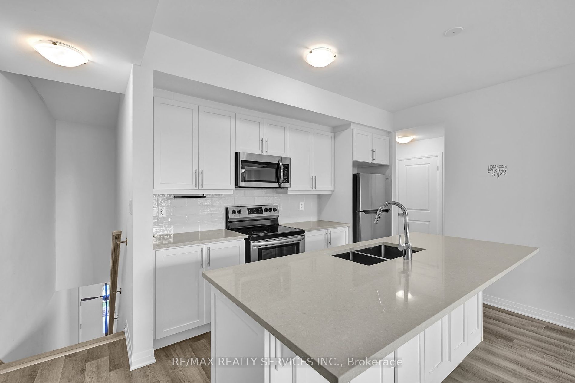 1034 Reflection Place, #406