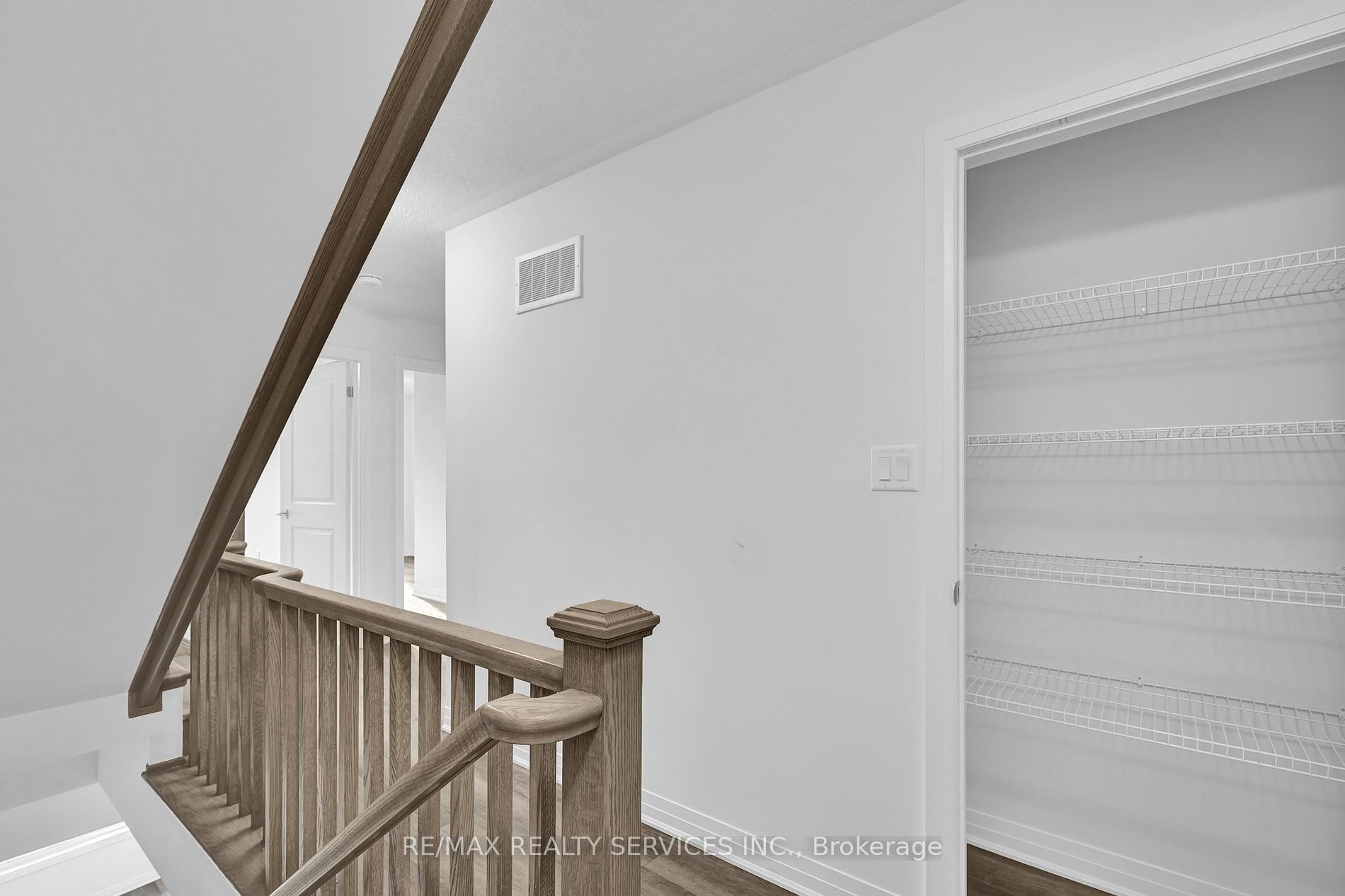 1034 Reflection Place, #406