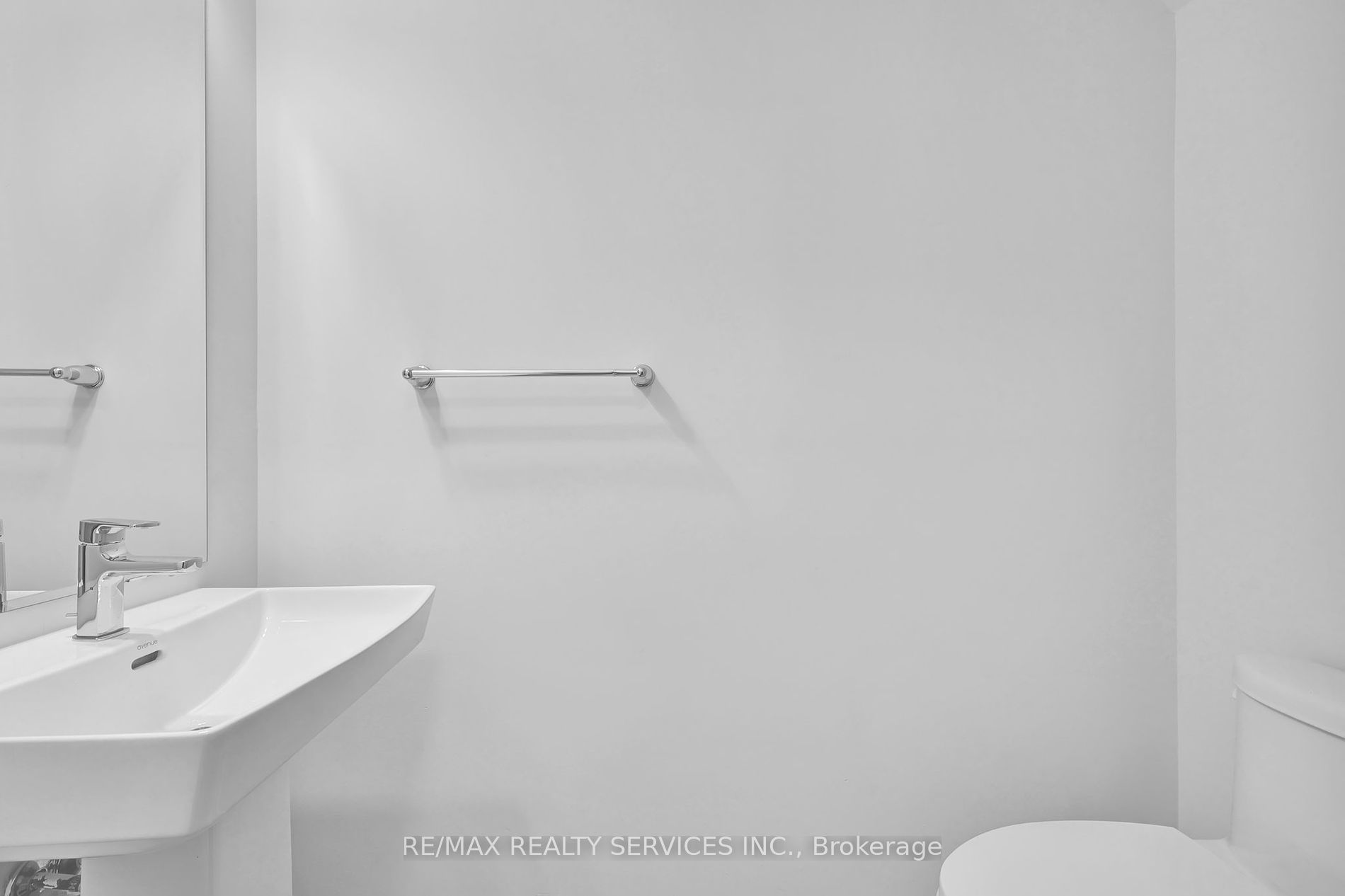 1034 Reflection Place, #406