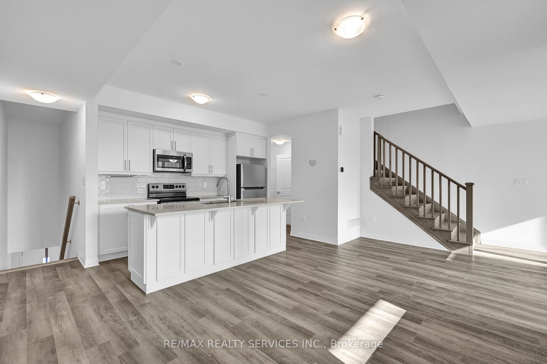 1034 Reflection Place, #406