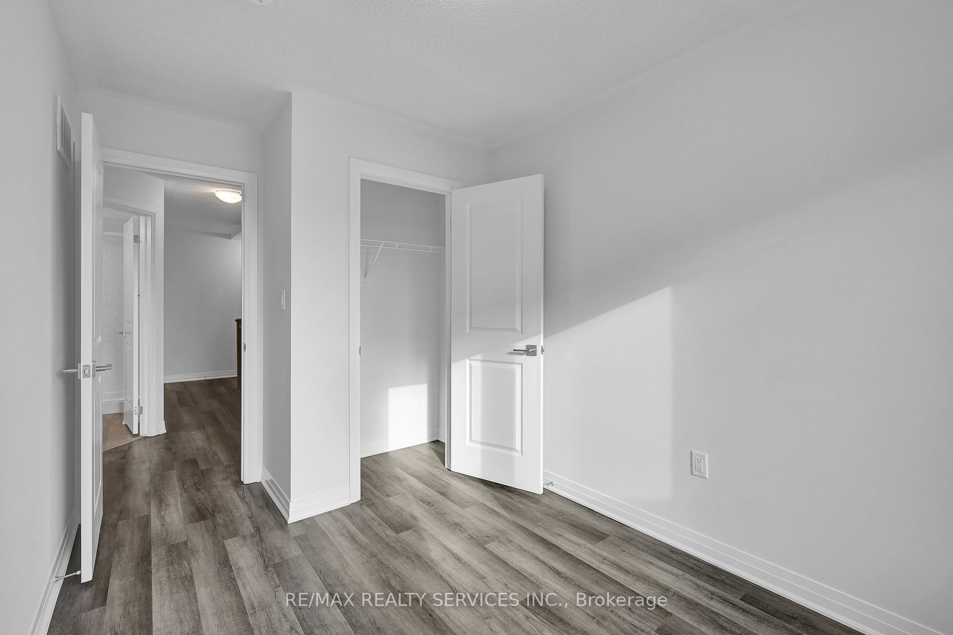 1034 Reflection Place, #406