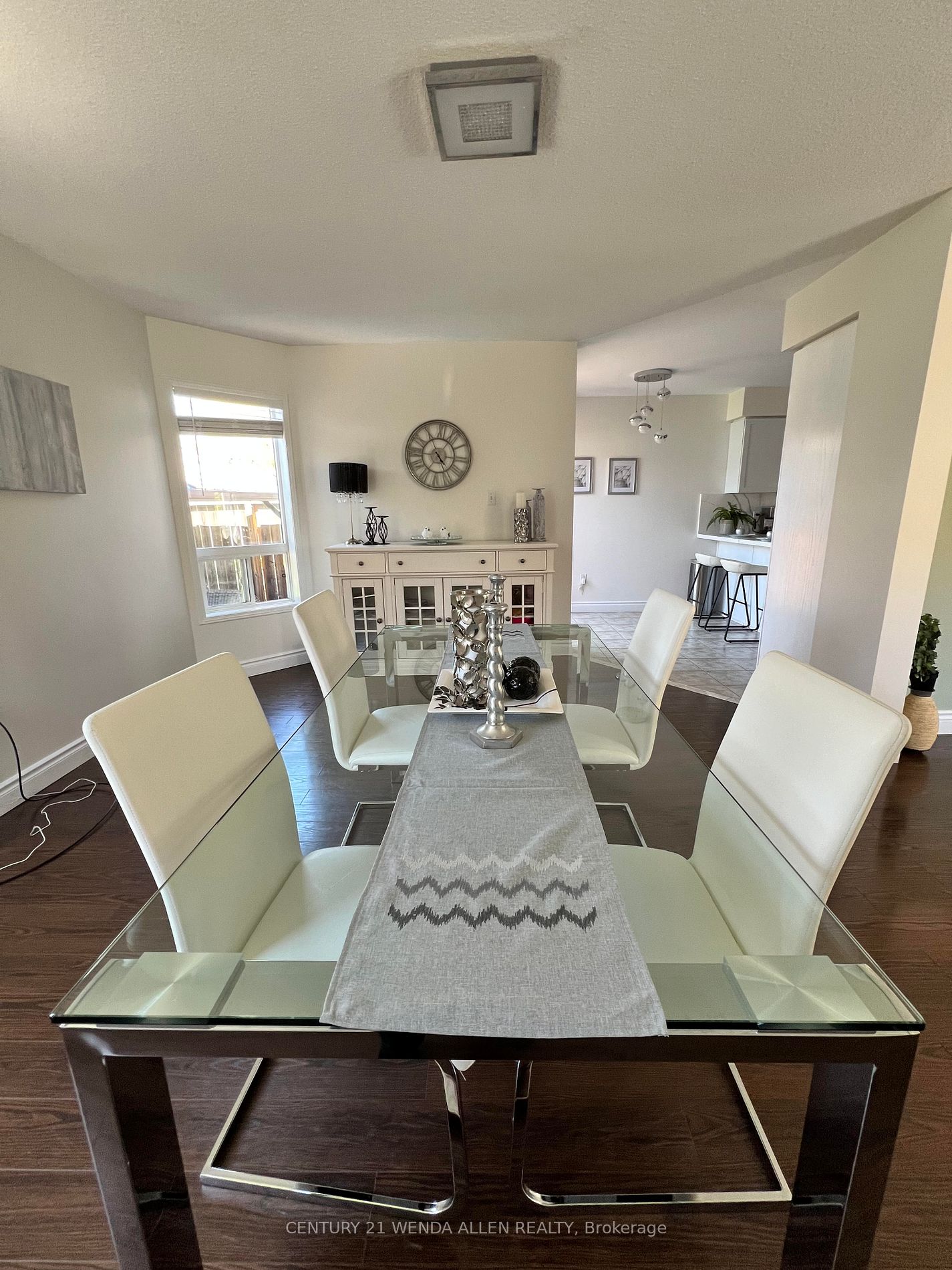 10 Harmer Dr