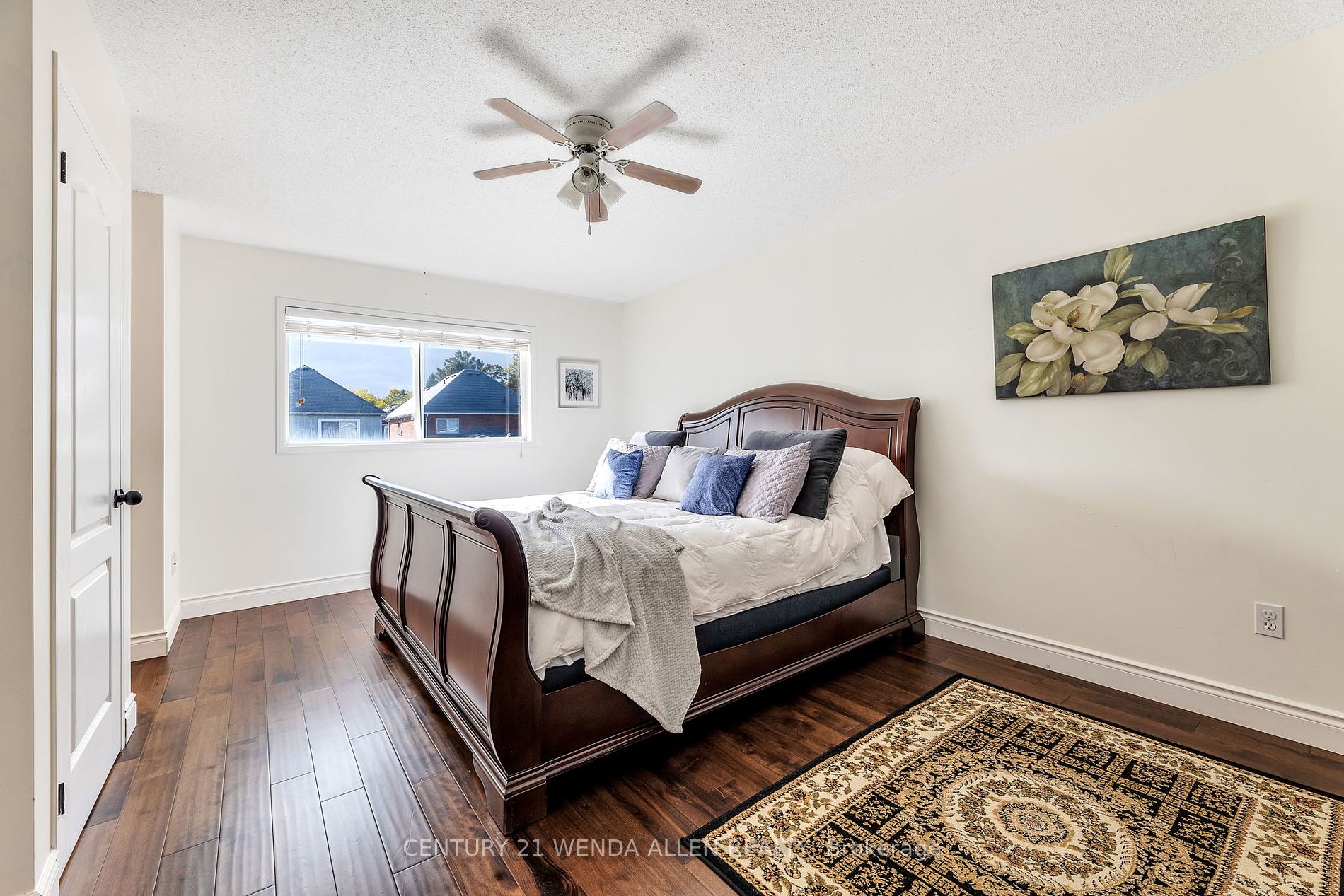 10 Harmer Dr
