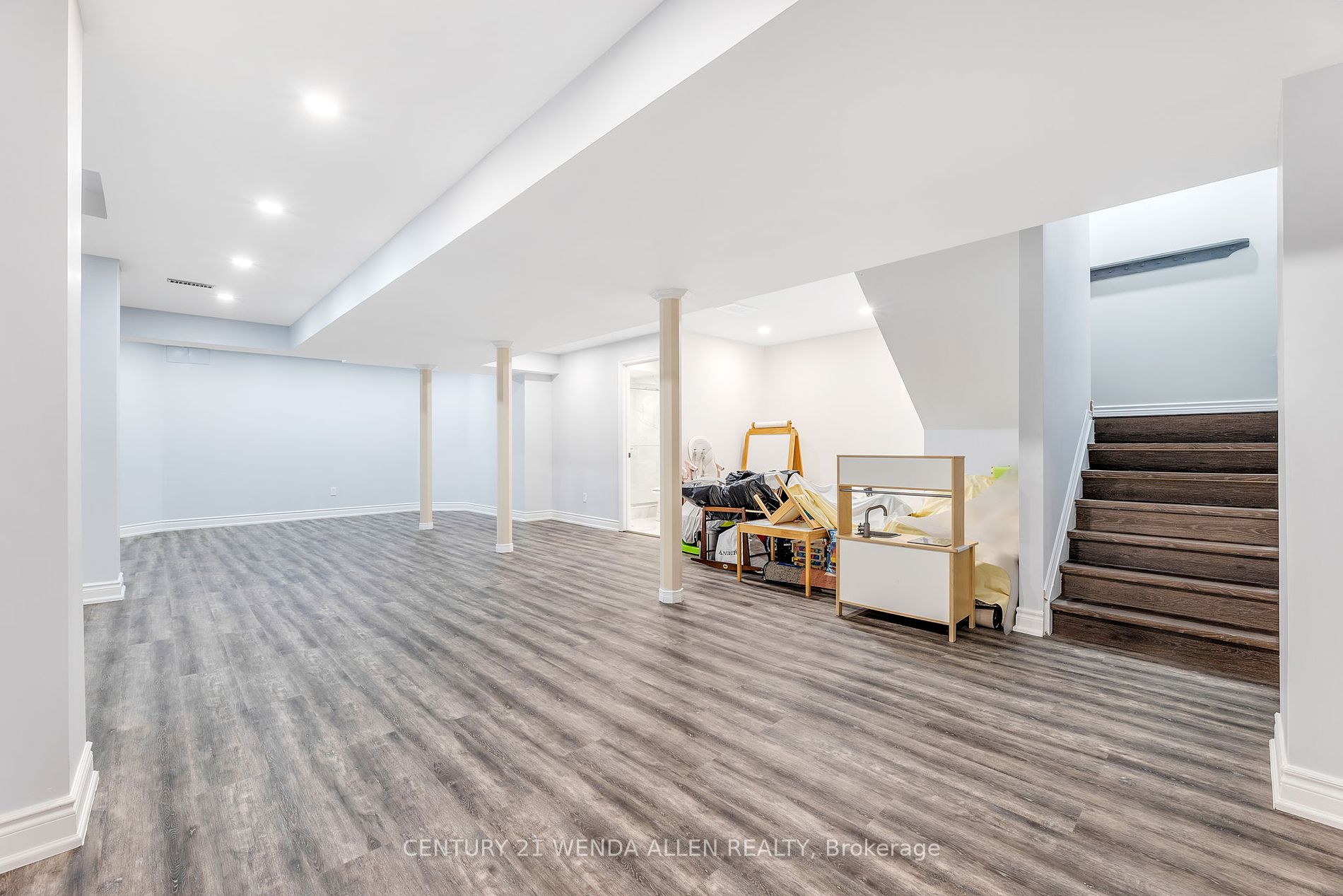 10 Harmer Dr
