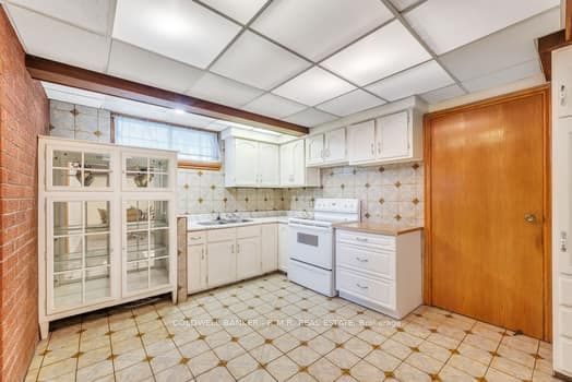 61 Aldred Drive