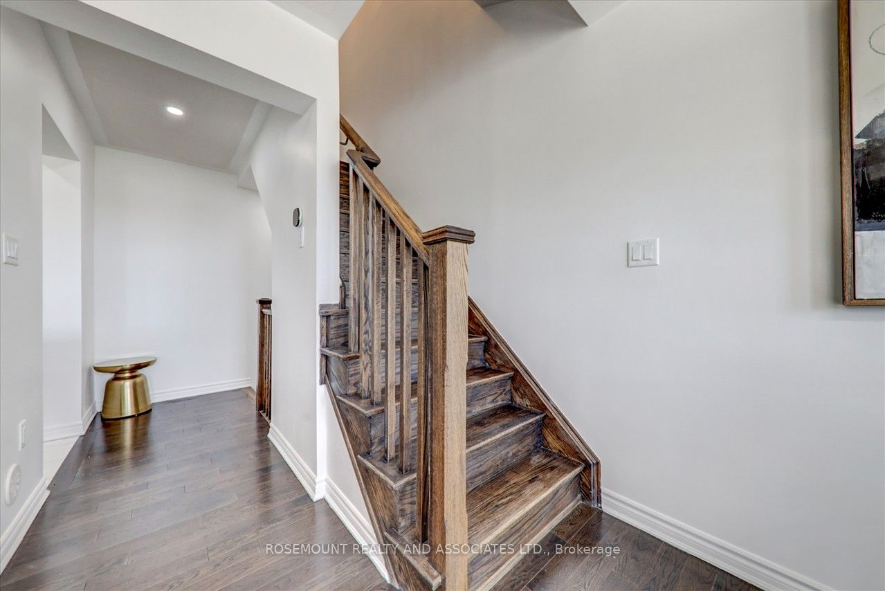 2513 Fall Harvest Crescent