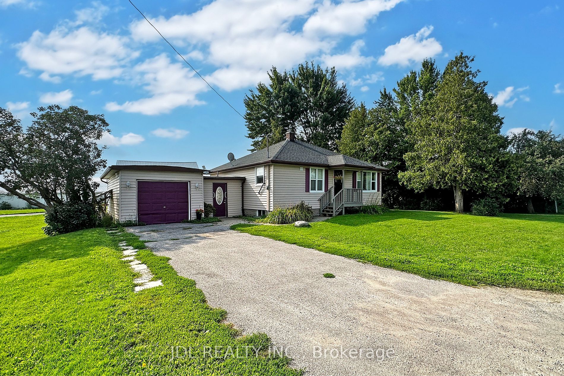 2614 Head Road
