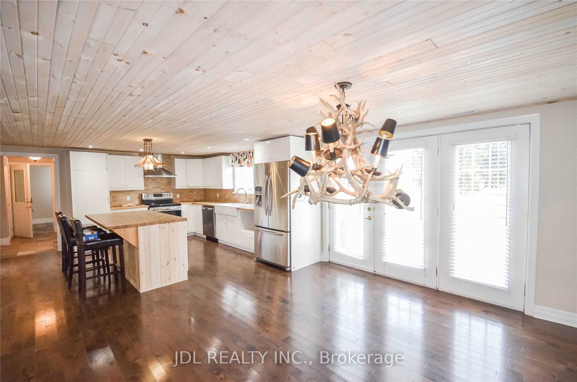 2614 Head Road