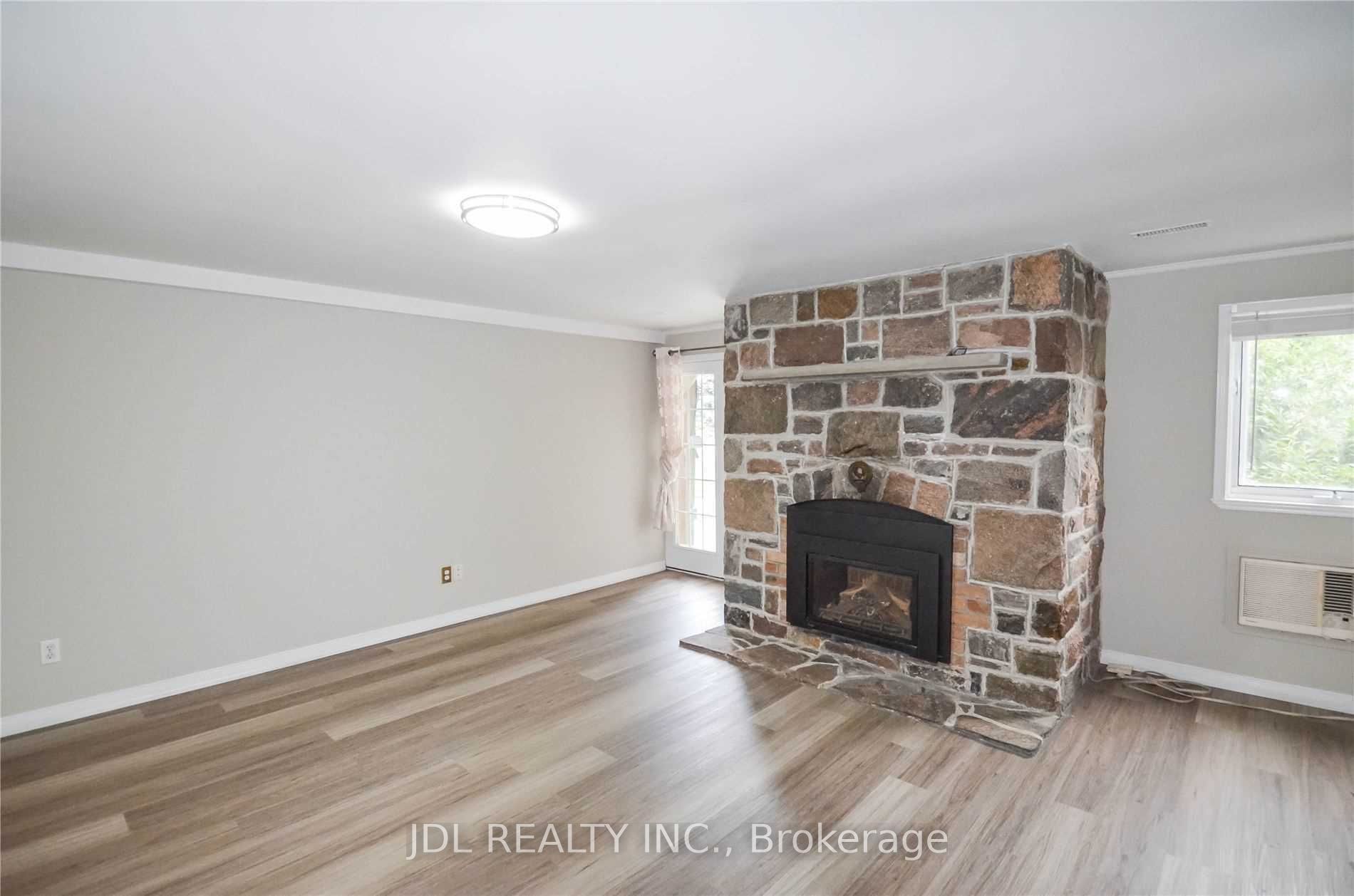 2614 Head Road