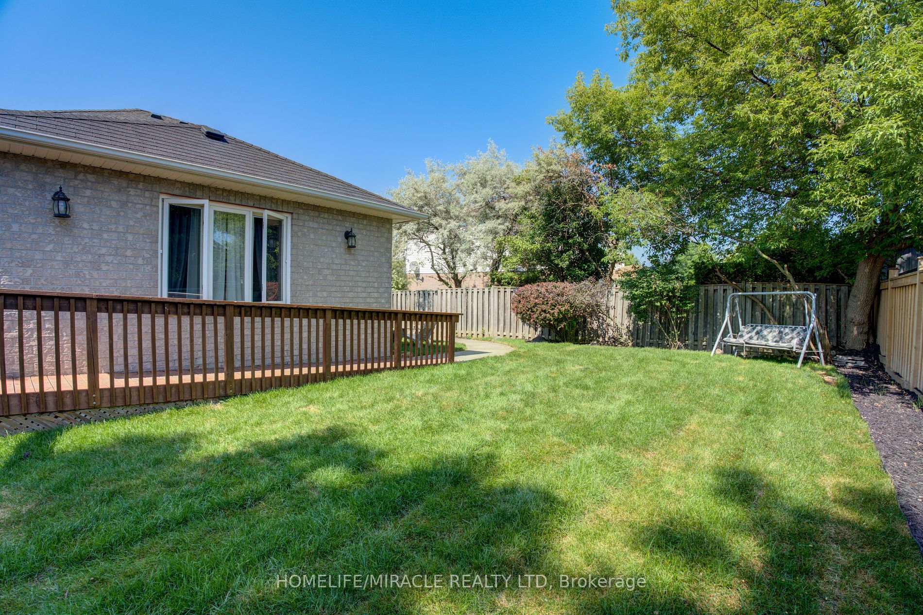 113 Meadowview Blvd