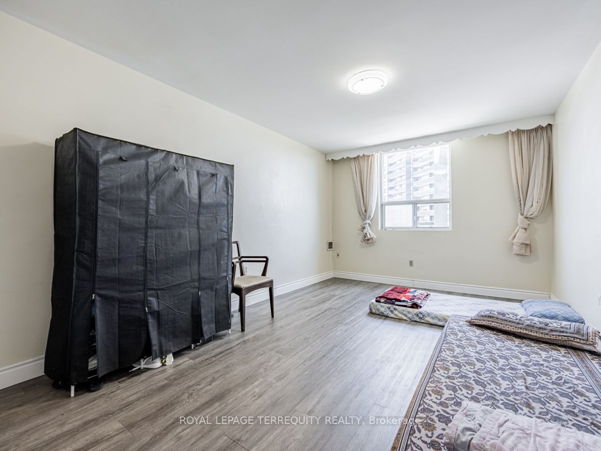 3420 EGLINTON Avenue E, #505