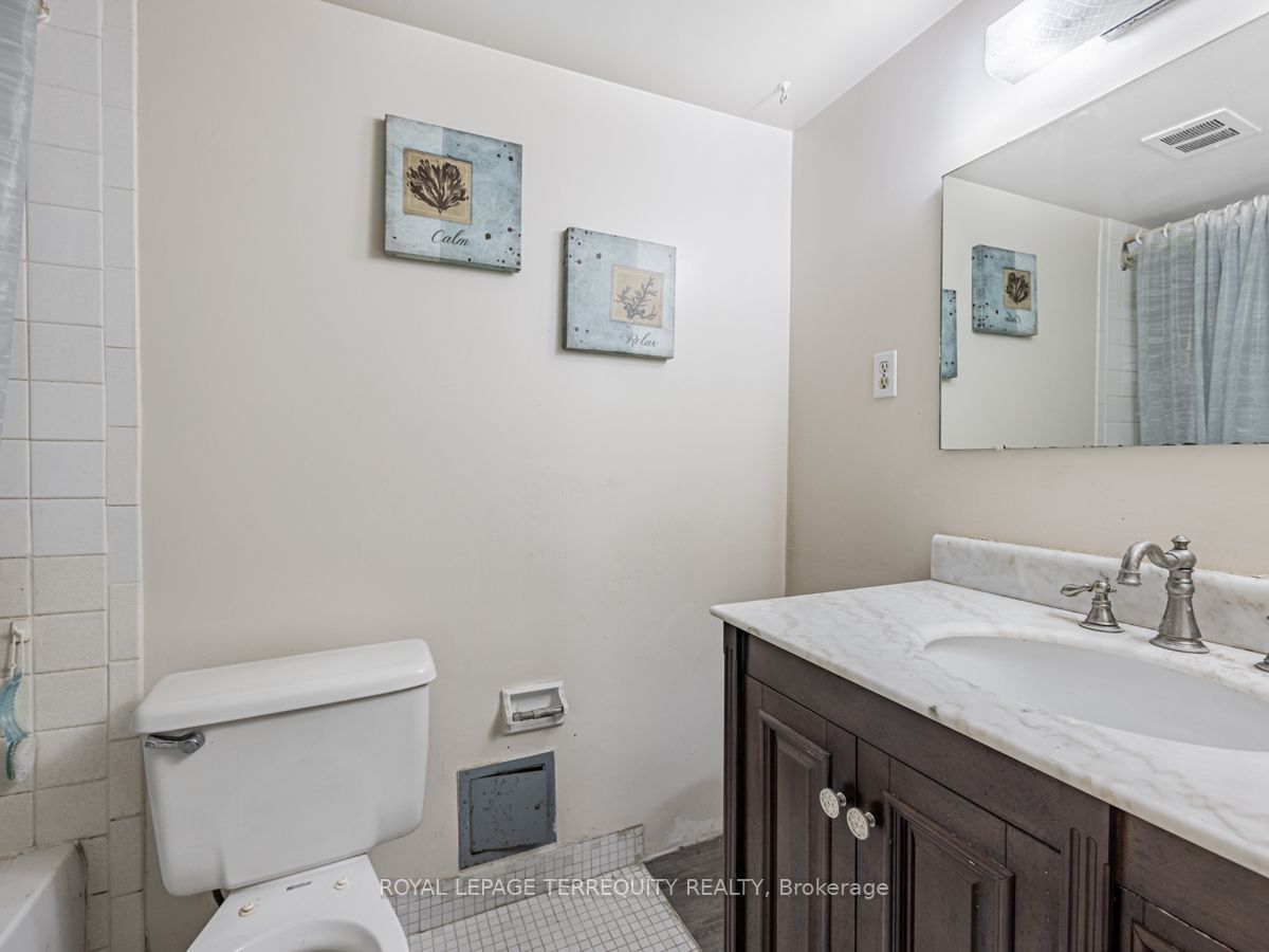 3420 EGLINTON Avenue E, #505