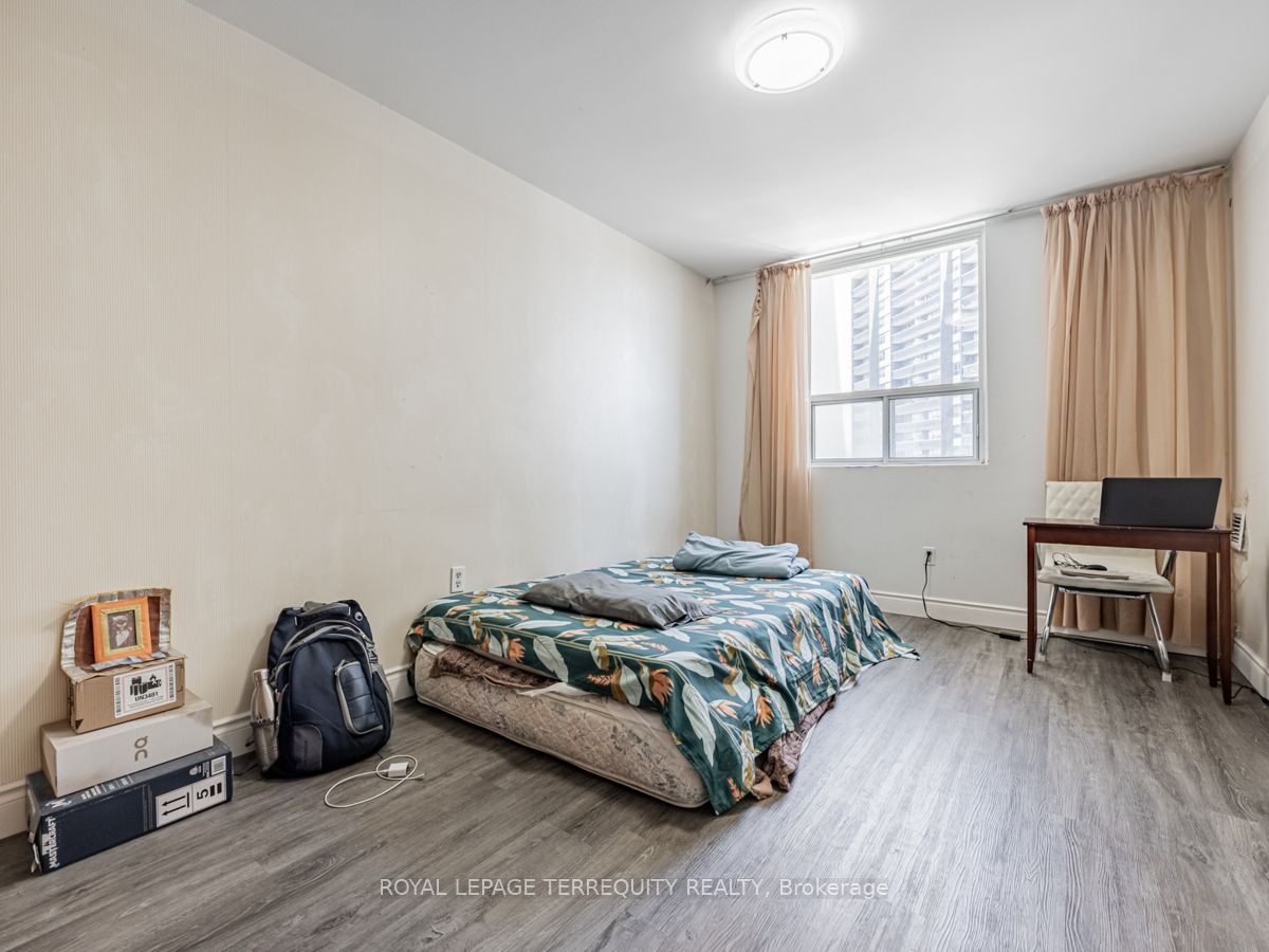 3420 EGLINTON Avenue E, #505
