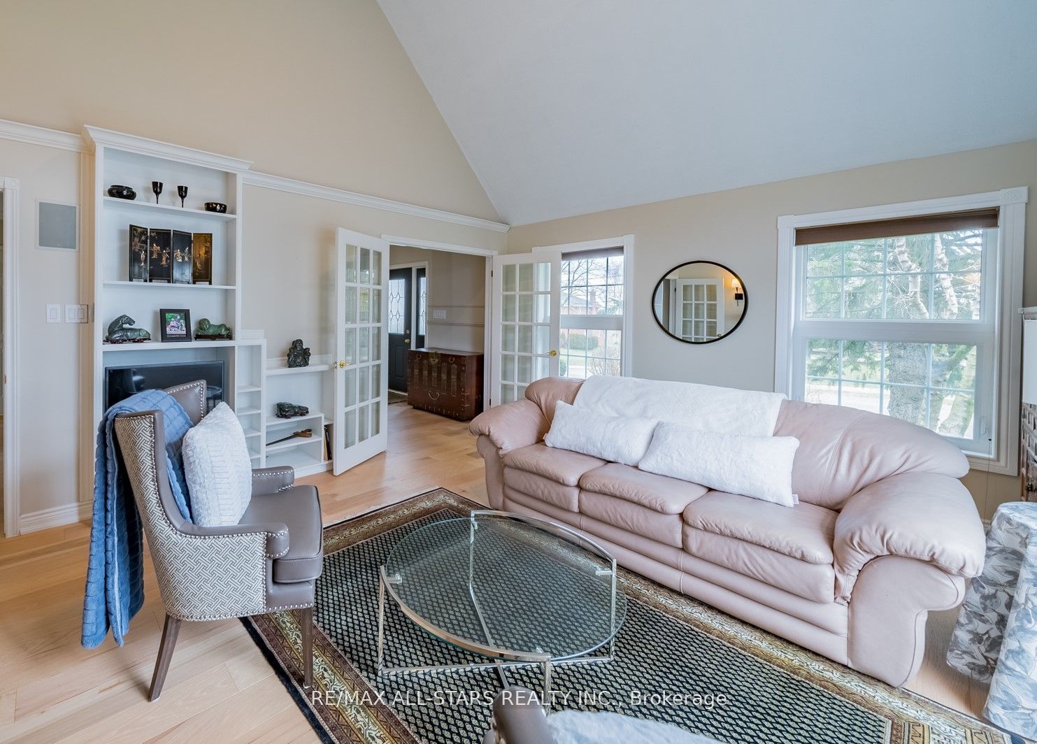 276 Union Ave