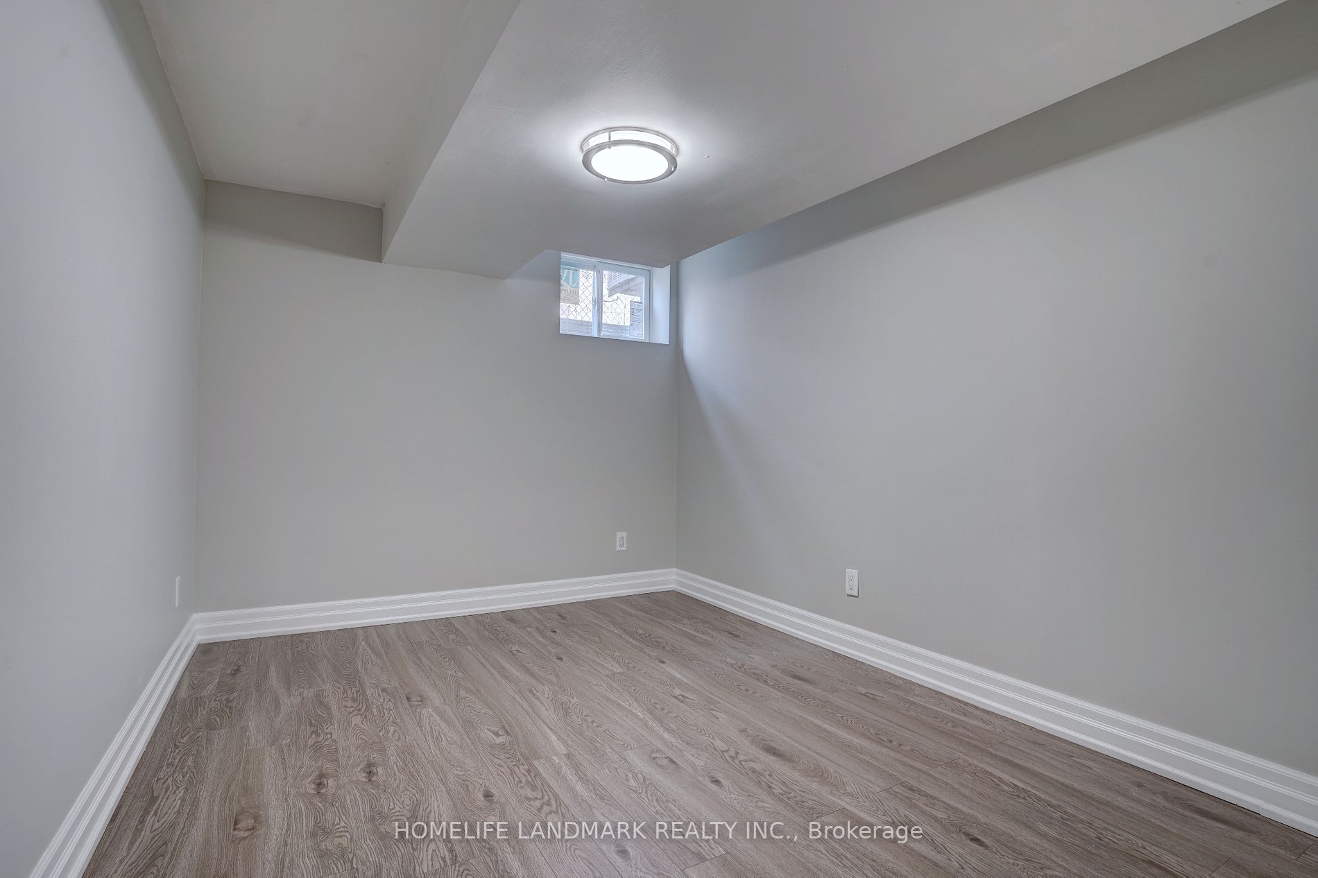 27 Westcroft Drive