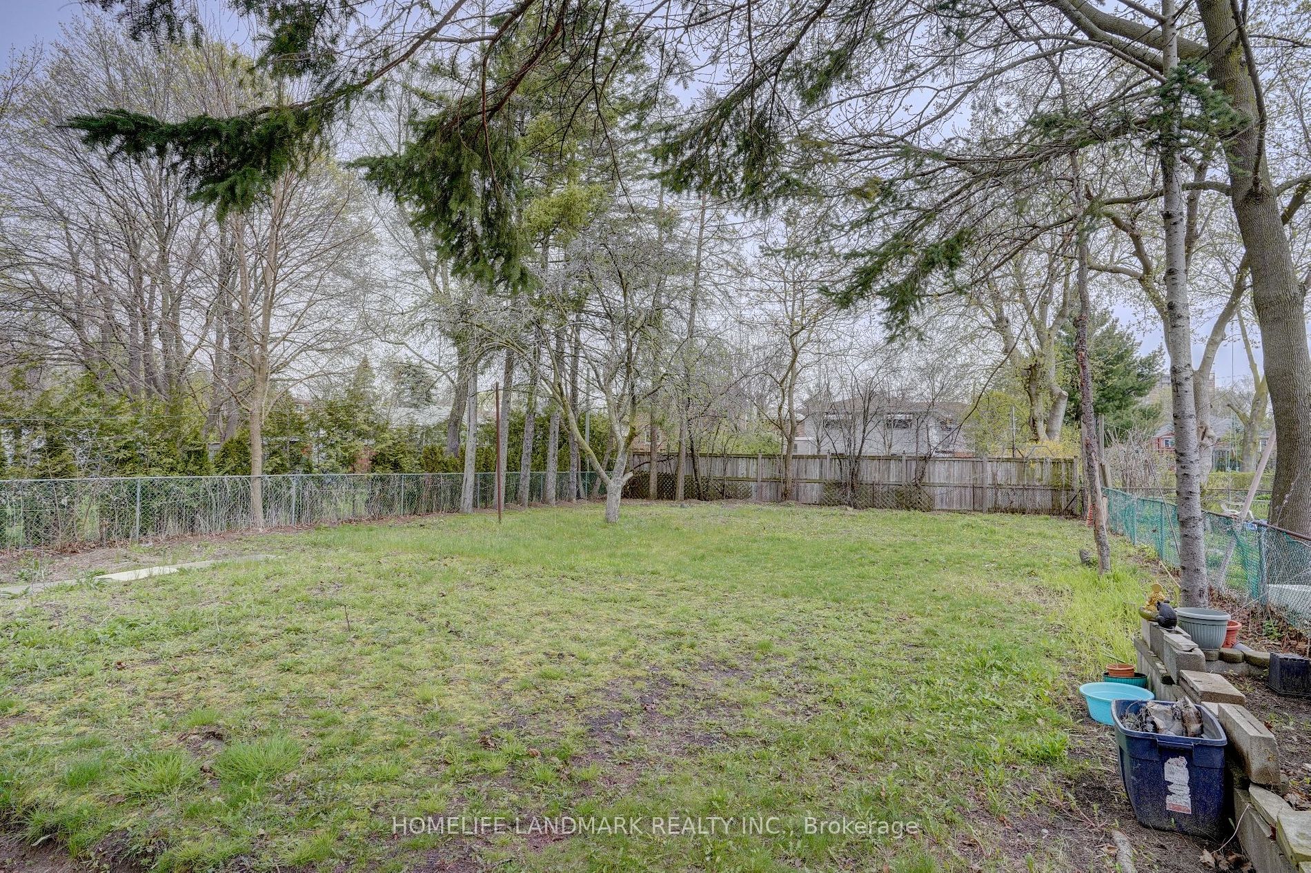 27 Westcroft Drive